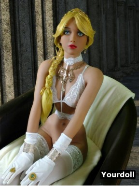 Blonde doll with blue eyes from YLDoll - Gina – 5.5ft (168cm)