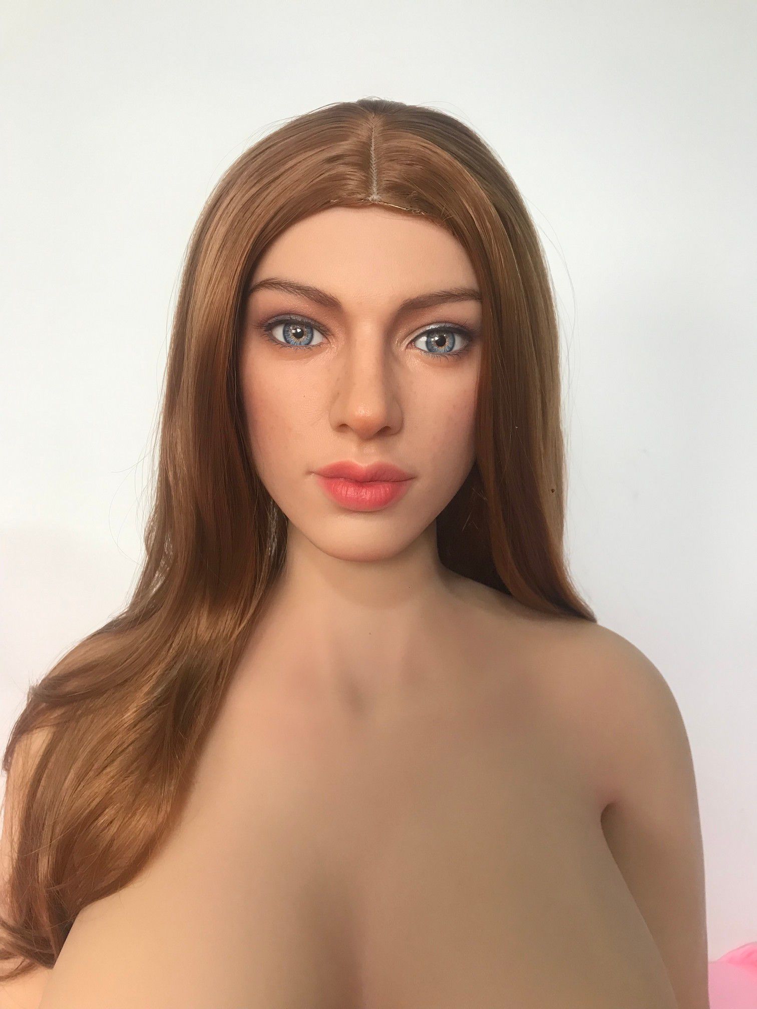 Starpery Amy 156cm E-CUP Hybride - Photo